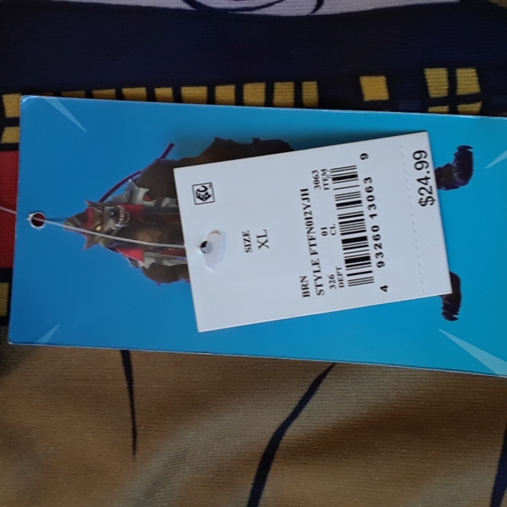 Fortnite Sweater - Picture 3 of 11